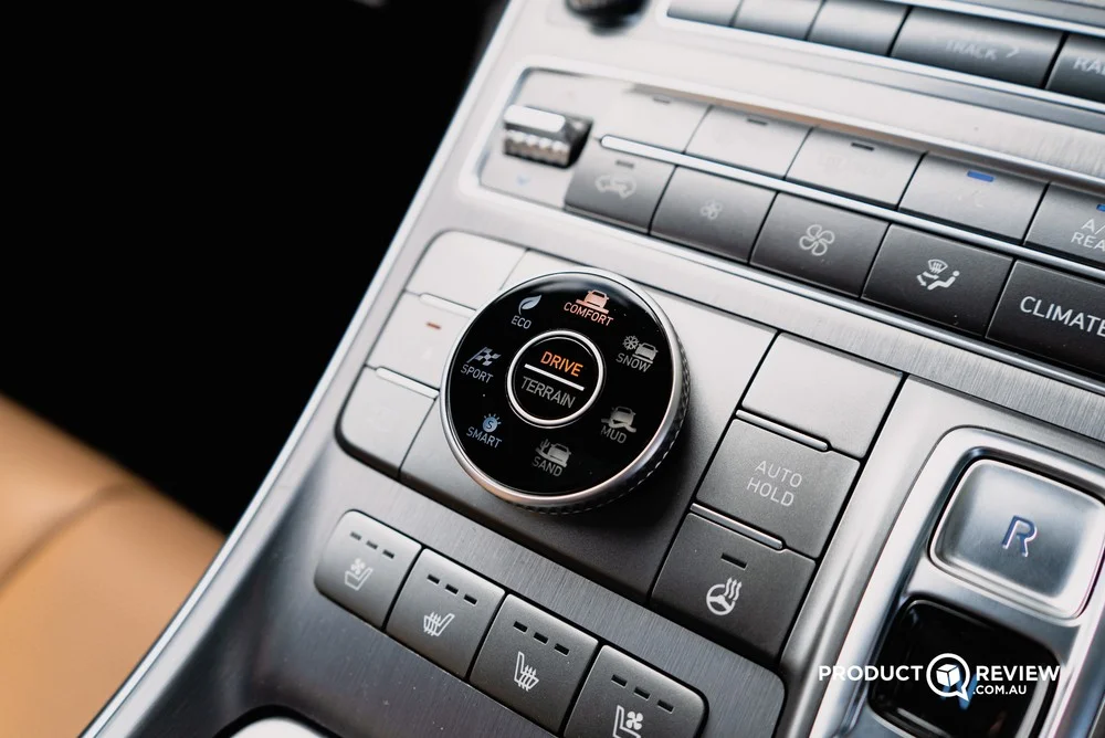 Hyundai Santa Fe drive mode selector