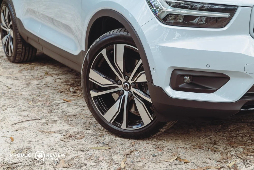 Volvo XC40 Recharge wheel, tyre and brakes
