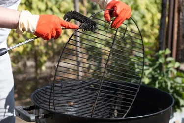 how-to-clean-your-barbecue-just-in-time-for-summer