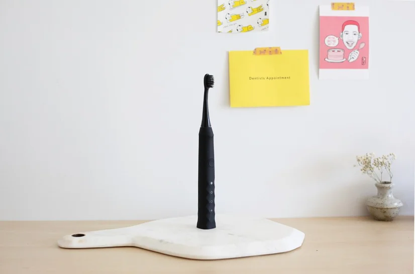 Image of black electronic toothbrush