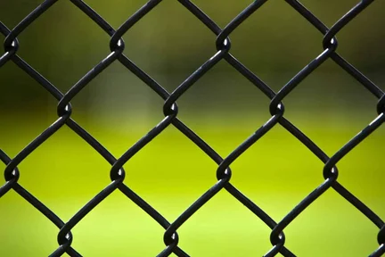 Chain fencing