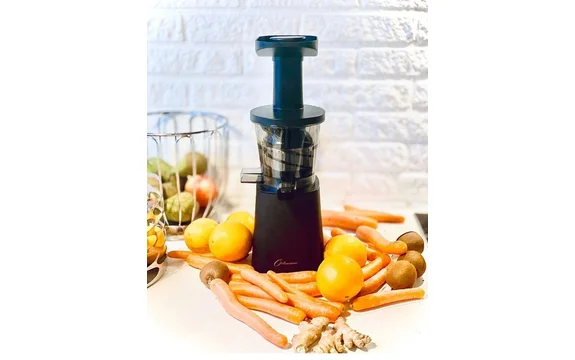 Optimum 600m hotsell cold press juicer