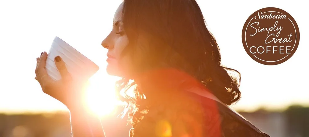 woman_drinking_coffee