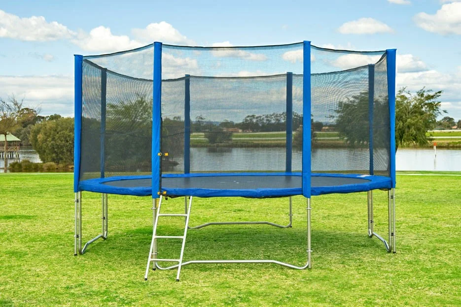 Sports Direct 12ft Trampoline with Enclosure reviews