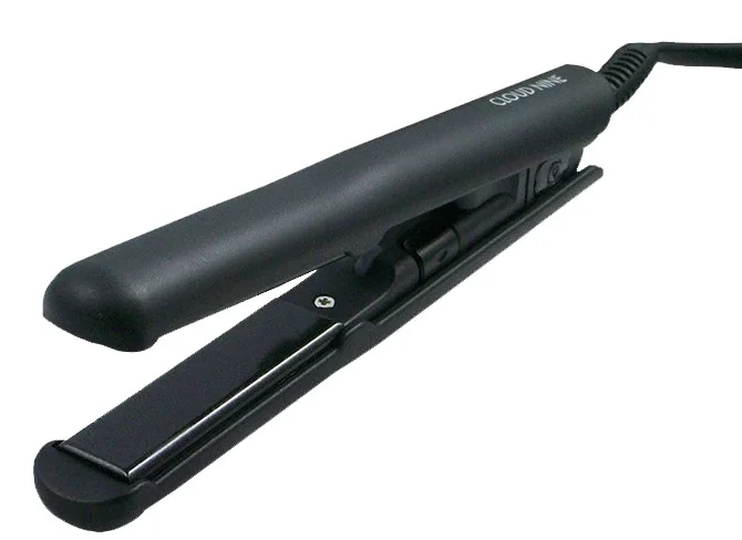 Cloud nine micro outlet hair straightener