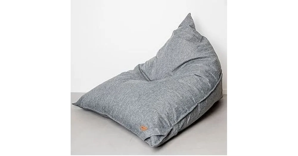 Mooi Living Komfort Triangle Large Bean Bag reviews | ProductReview.com.au