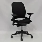 Steelcase Leap V2