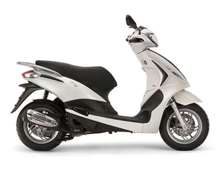 Piaggio Fly 125 | ProductReview.com.au