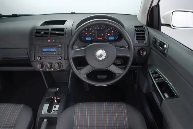 Vw polo 2008 discount interior