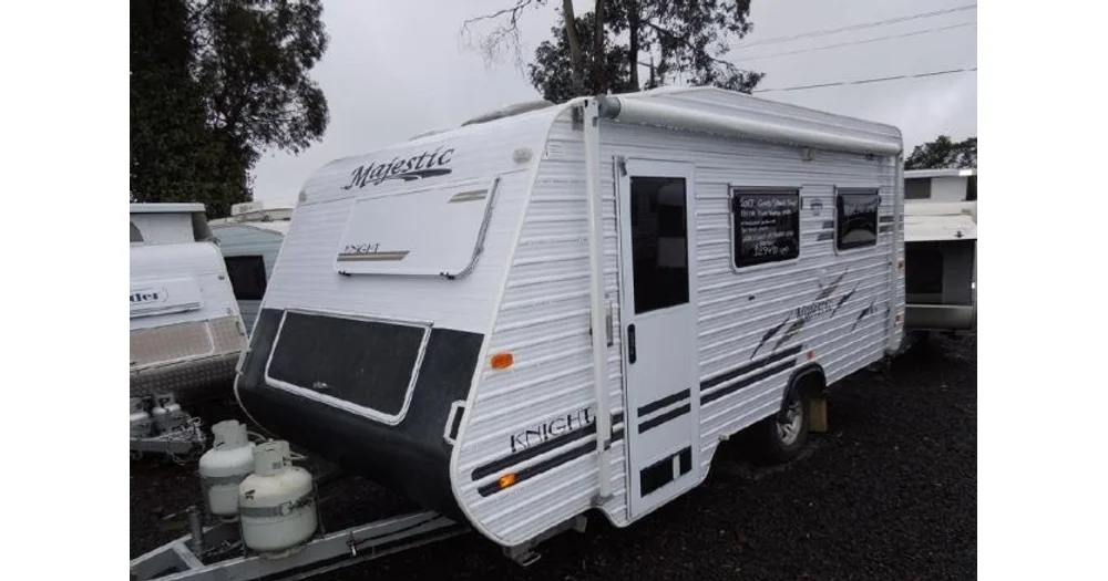Majestic Caravans Knight reviews