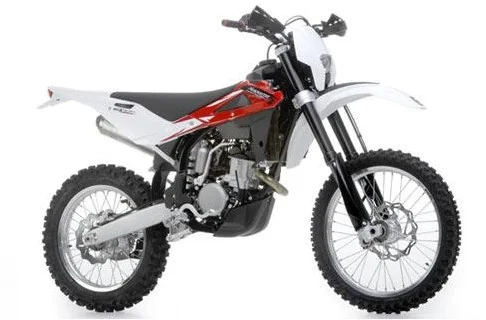 Husqvarna 310 store dirt bike