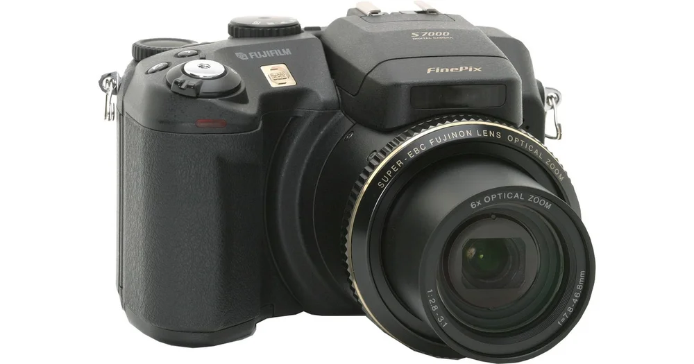 Fujifilm FinePix S7000 | ProductReview.com.au