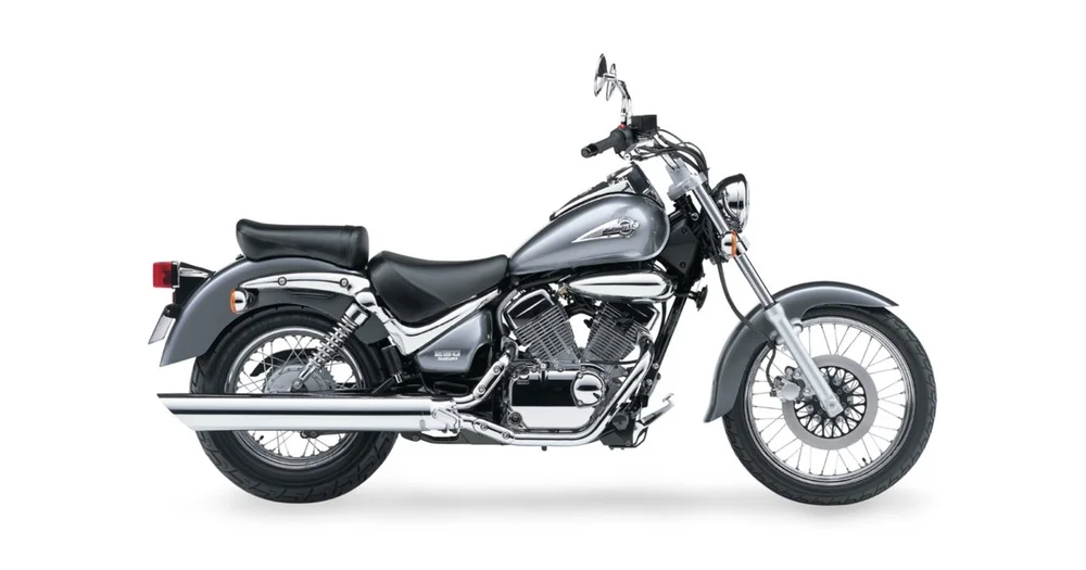 Suzuki Intruder 250 - IAB Rendering