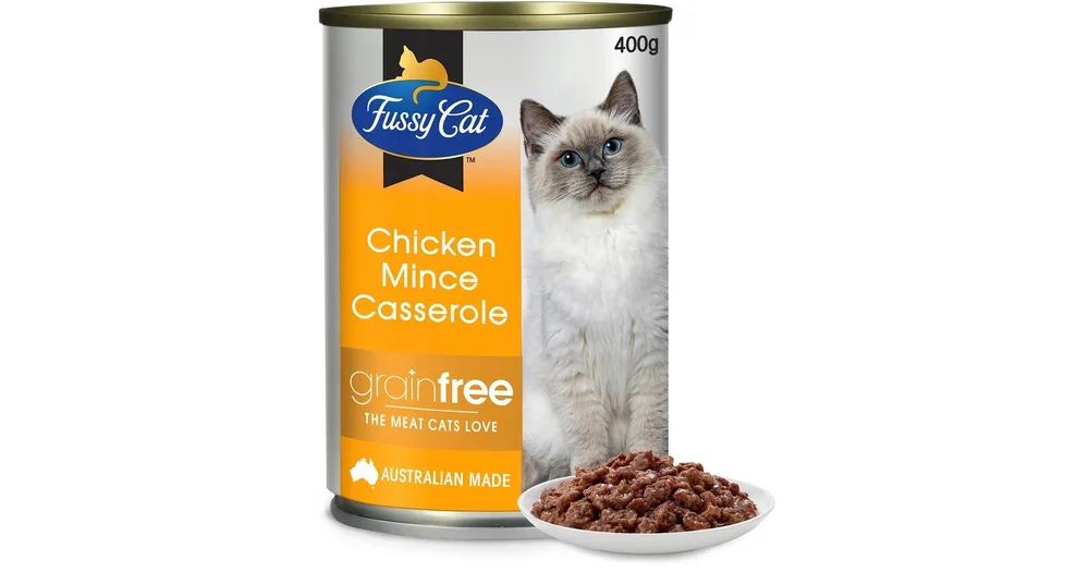 Fussy Cat Grain Free Adult Wet Cat Food Fine Chicken Mince Casserole