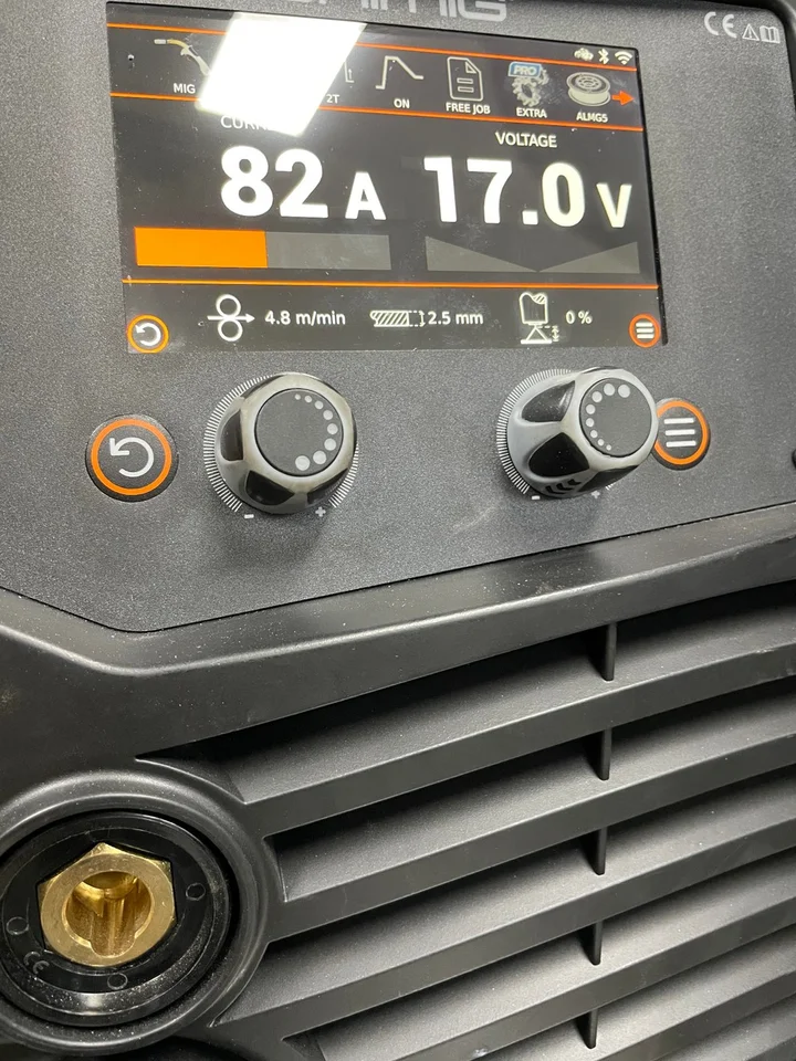 UNIMIG Razor 200 Pulse U11003K MIG/TIG/Stick Welder reviews ...