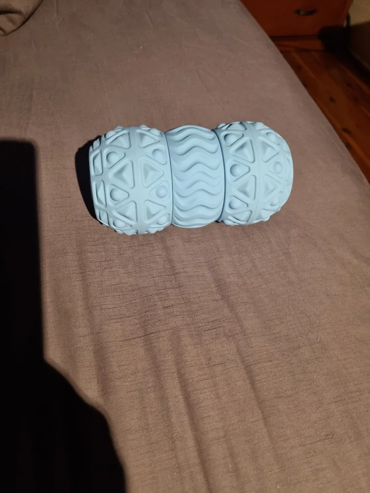 kmart vibrating roller massager review Water affects almost every system in your body. 💧, Hydration plays a role  in focus, digestion, energy, temperature regulation, and how your body  functions throughout the day., How much water do you