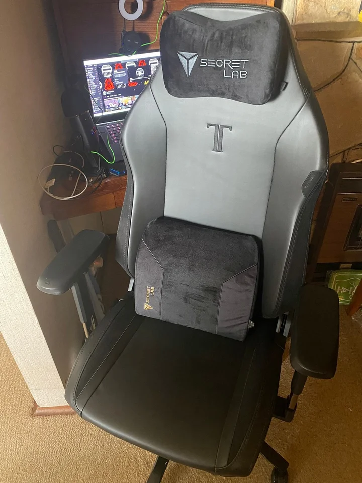 Secretlab TITAN Series reviews