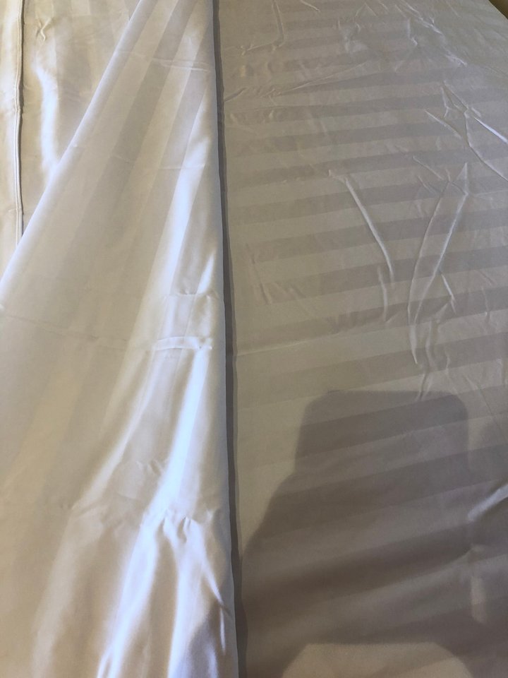 Hotel Savoy 1000 Thread Count Sheet Set reviews | ProductReview.com.au