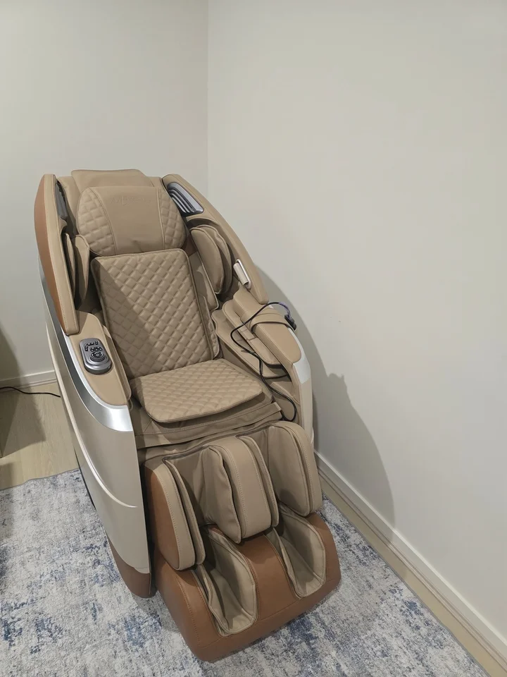 mahli total body massage gun with vibrating belt Are Vibroacoustic (VAT) Massage Chairs Safe for Elderly Users? – Lifevibe