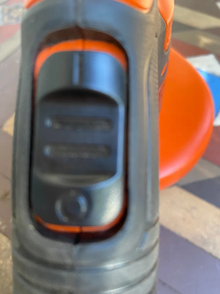 BLACK＋DECKER GWC1820PC 18V Lithium-ion Cordless POWERCOMMAND™ Boost Leaf Blower