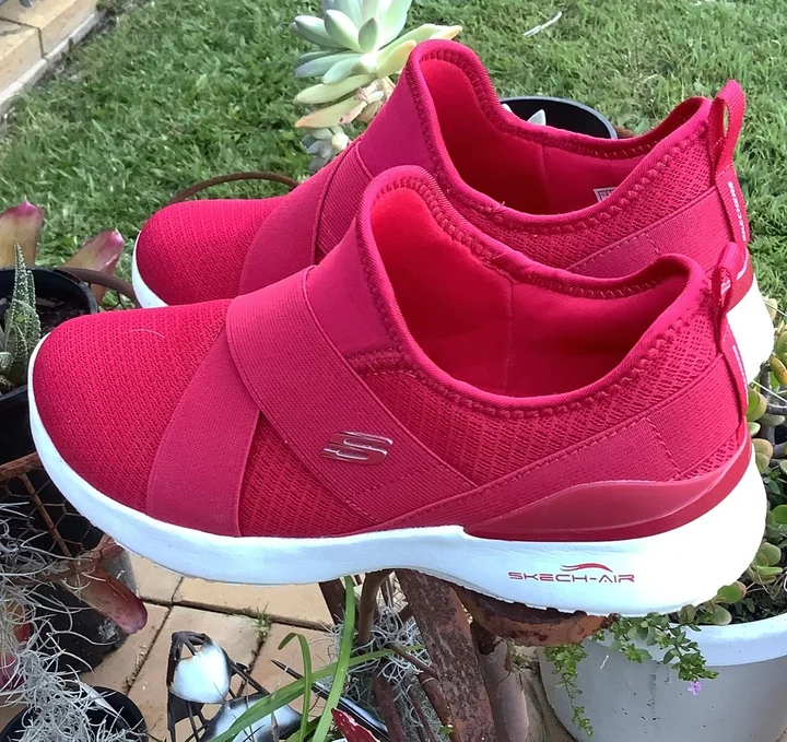 Skechers Arch Fit reviews