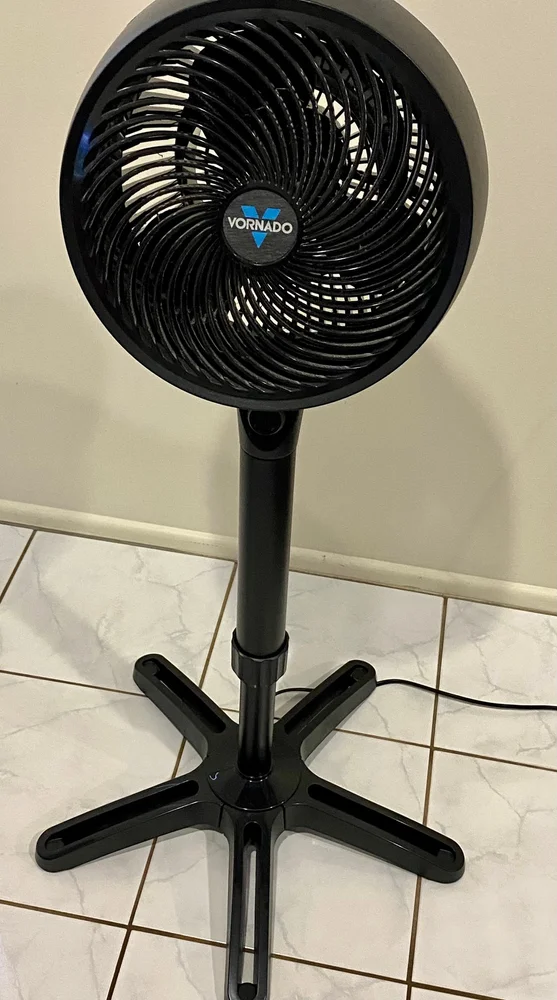 Vornado 683 Medium Pedestal Air Circulator reviews | ProductReview