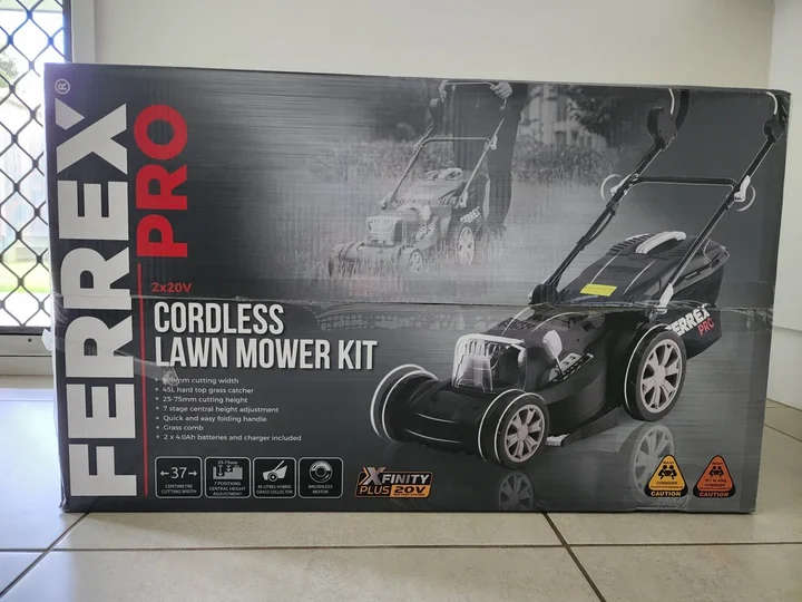 ALDI Ferrex Pro Cordless Lawn Mower Kit reviews