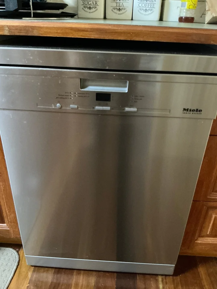 Miele G 4920 reviews - Main Image