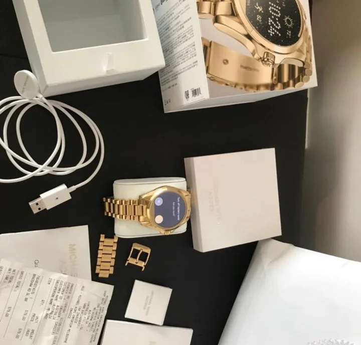 Michael Kors Access reviews