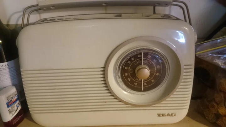 Bush TR82 Retro Style reviews | ProductReview.com.au
