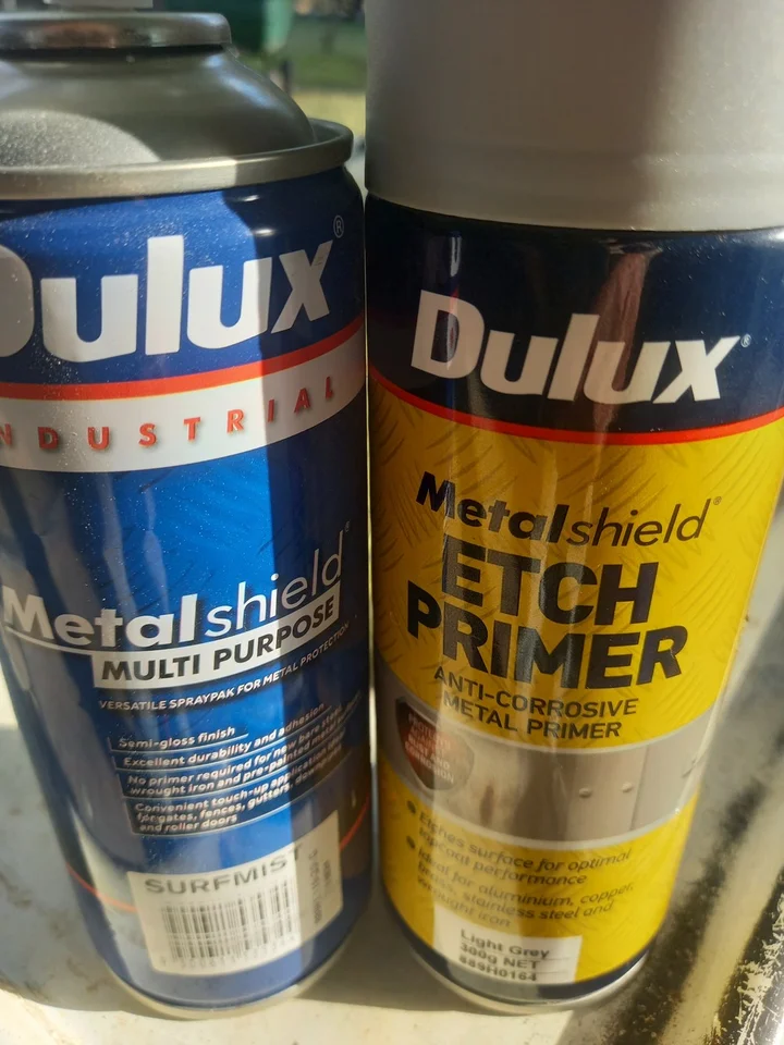 Metalshield Gloss Dulux Metalshield Epoxy Enamel Spray Can Colours