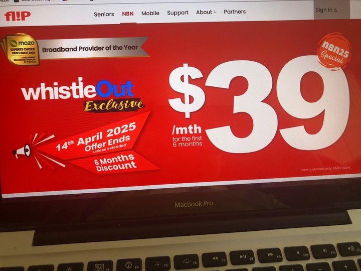 WhistleOut Australia reviews | ProductReview.com.au