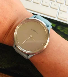 Garmin Vivomove HR reviews