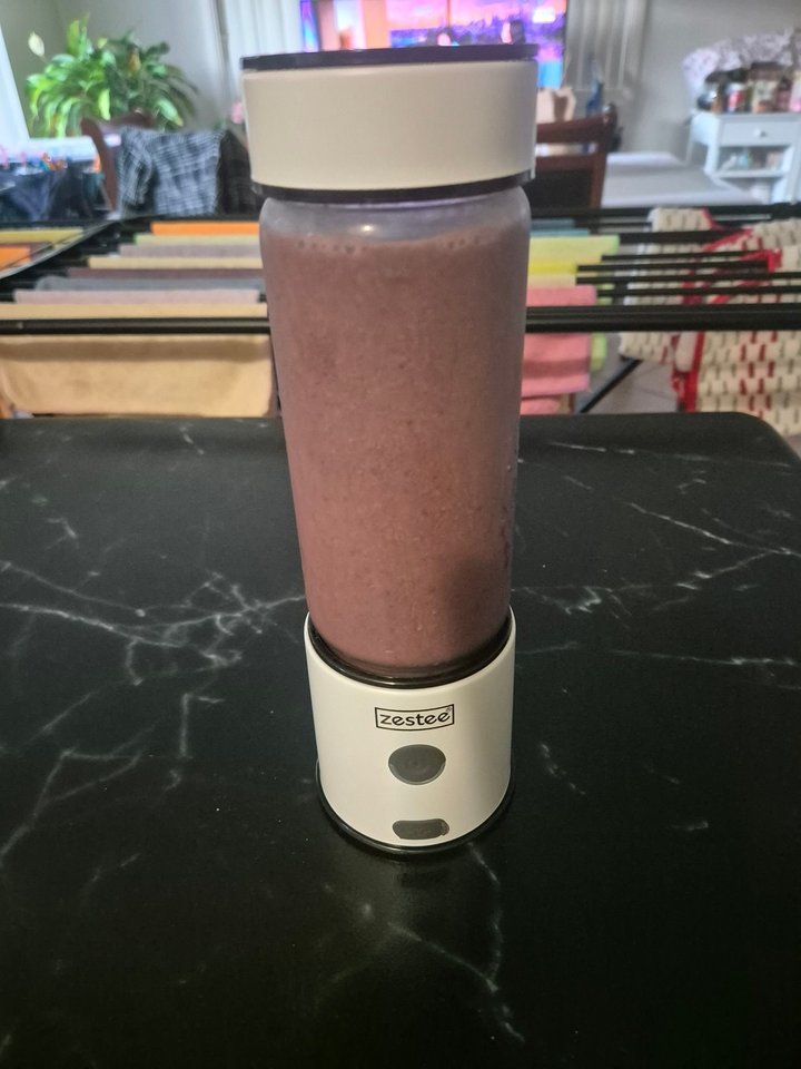 Zestee Portable Blender reviews | ProductReview.com.au
