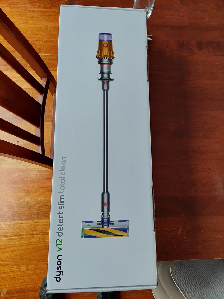 Dyson V12 Detect Slim Total Clean reviews | ProductReview.com.au